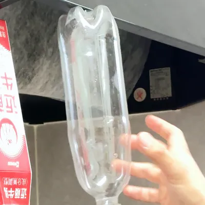 牛乳パックやラップが宙に浮く?その仕組みとは