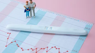 【体験談あり】排卵日が遅れても妊娠できる?周期がズレる原因・対処法も解説