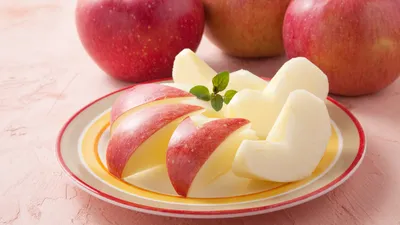 【医師監修】妊婦はりんごを食べてよい？妊娠中の注意点や栄養素について解説