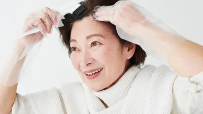 【2023年1月】泡タイプの白髪染めおすすめ人気ランキング20選!使う際のコツも解説