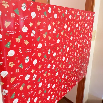 壁に貼るだけで背景づくりが進む方法