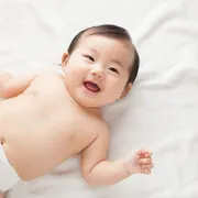 【生後8ヶ月】睡眠時間の目安・昼夜のリズム・整え方を解説