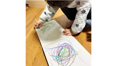 丸や線を書ける様になってきたら… 我が家のオススメのクレヨン＆鉛筆