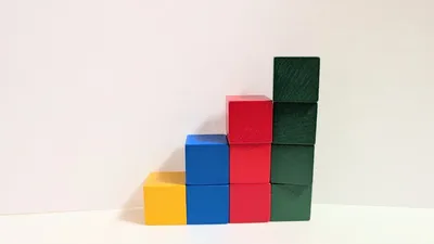【令和8年】年収の壁は誰に影響する？税理士ママが教える秋からの「働き方」チェック