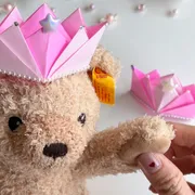 ごっこ遊びに 折り紙でおうかん作り