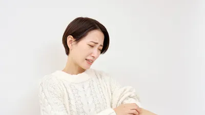 妊娠中にアトピー性皮膚炎が悪化…原因と対処法は?