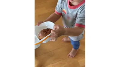 2歳からの朝ごはんのお手伝い3つ|「自分でできた」を育てる声かけ