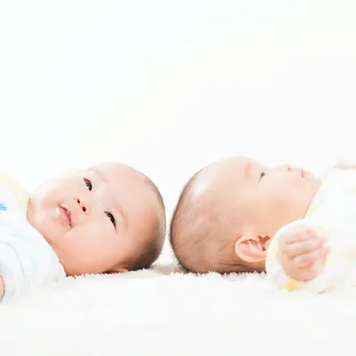 帝王切開が多い?双子の出産方法は?